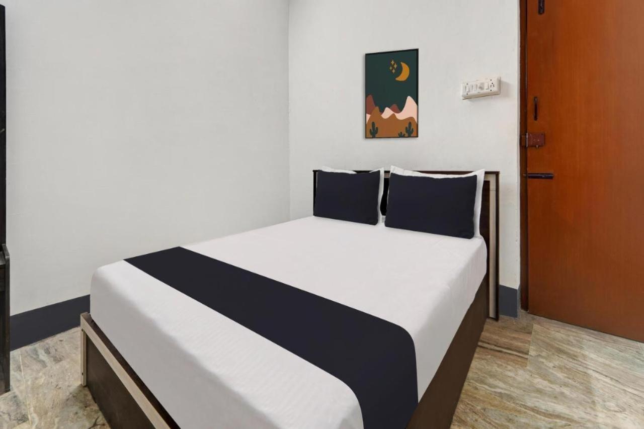 Queen D Tower - By Grands Inn Hospitality Tallākulam Zewnętrze zdjęcie